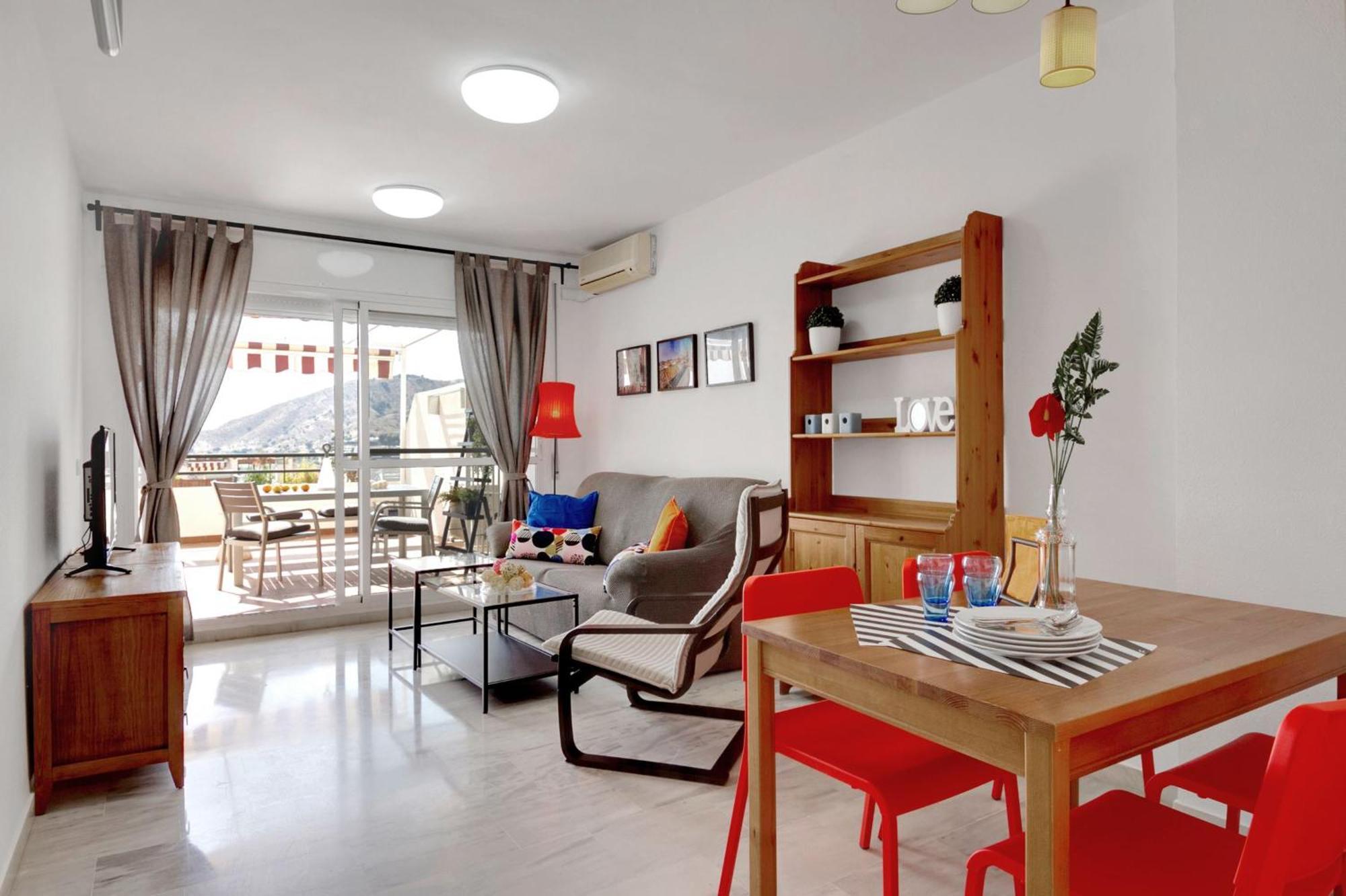 Del Parque Flats - Golf & Beach Terrace Malaga Exterior photo